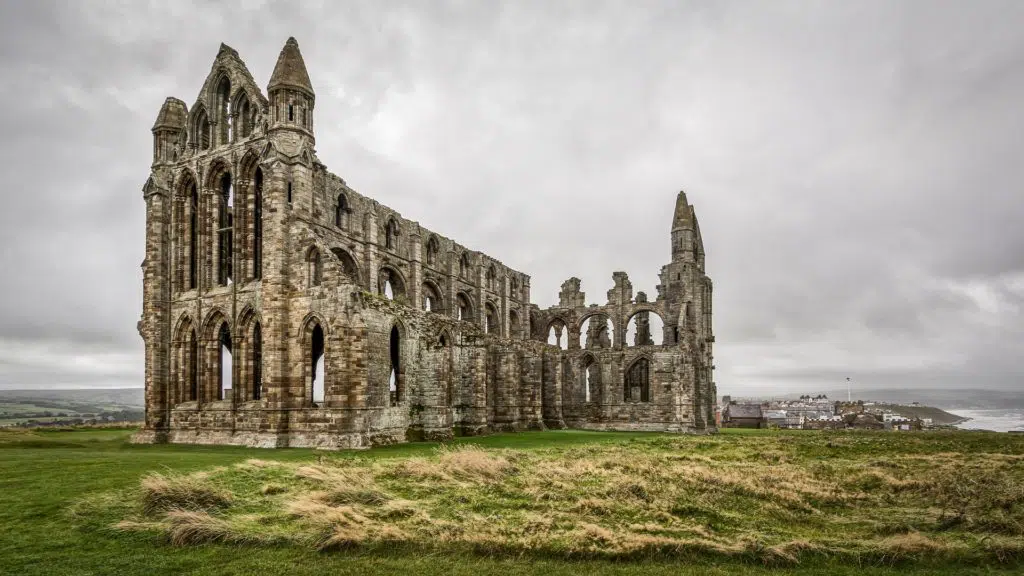 whitby-abbey-g7dc9c5040_1920-1024x576.jpg
